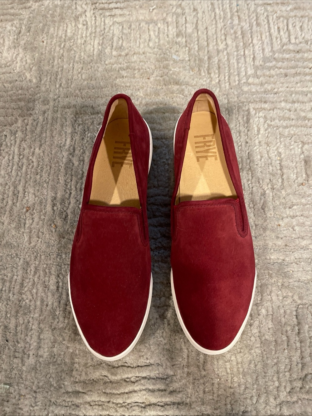 Frye Sneakers 9.5 Slip On Suede Burgundy Mia Minimalist Shoes Comfort Flat NWOB